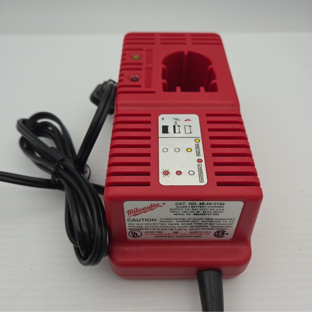 Vintage Milwaukee 7.2V/9.6V/12V Battery Charger 48-59-0192 Tested Working